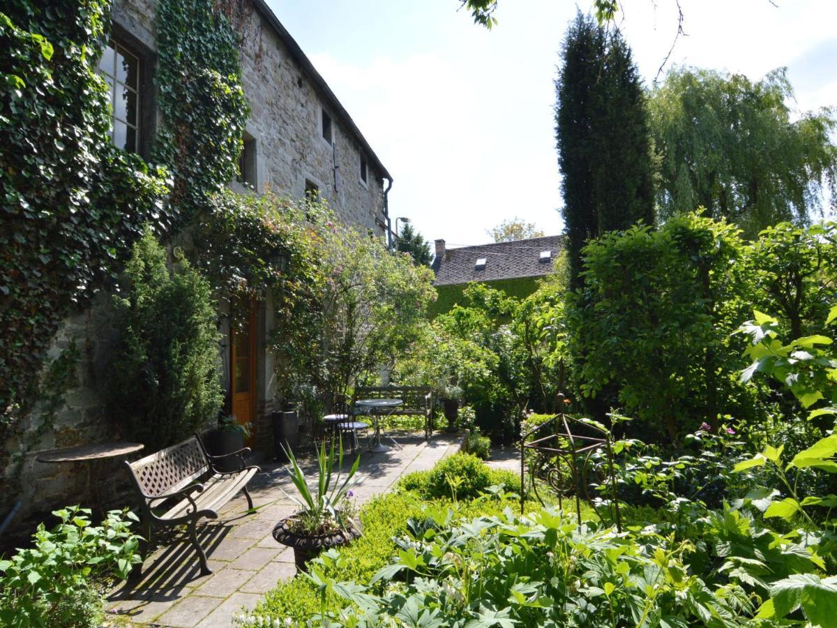 Enchanting Cottage With Terrace Garden Hamoir Εξωτερικό φωτογραφία